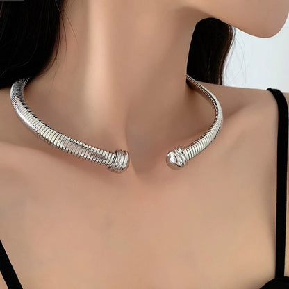 Modern Style Streetwear Solid Color Alloy Women's Choker