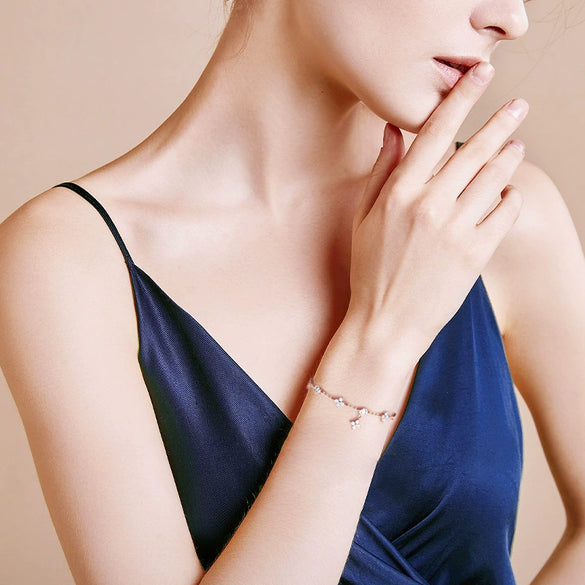 Moissanite Bracelet 925 Sterling Silver Plated 18K Gold Four Leaf Clover Classic Natural Style Women's Jewelry