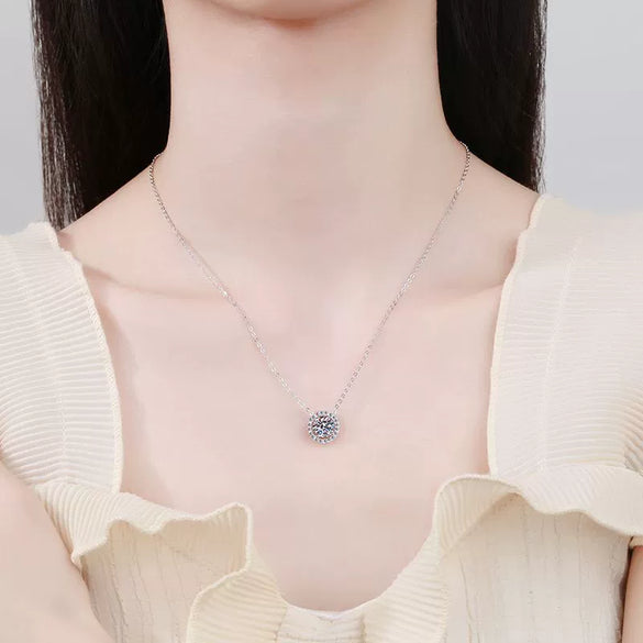 Moissanite 925 Silver Necklace With Plated Pt950 Classic Seiko Round Bag Pendant And Simple Clavicle Chain Geometric Style