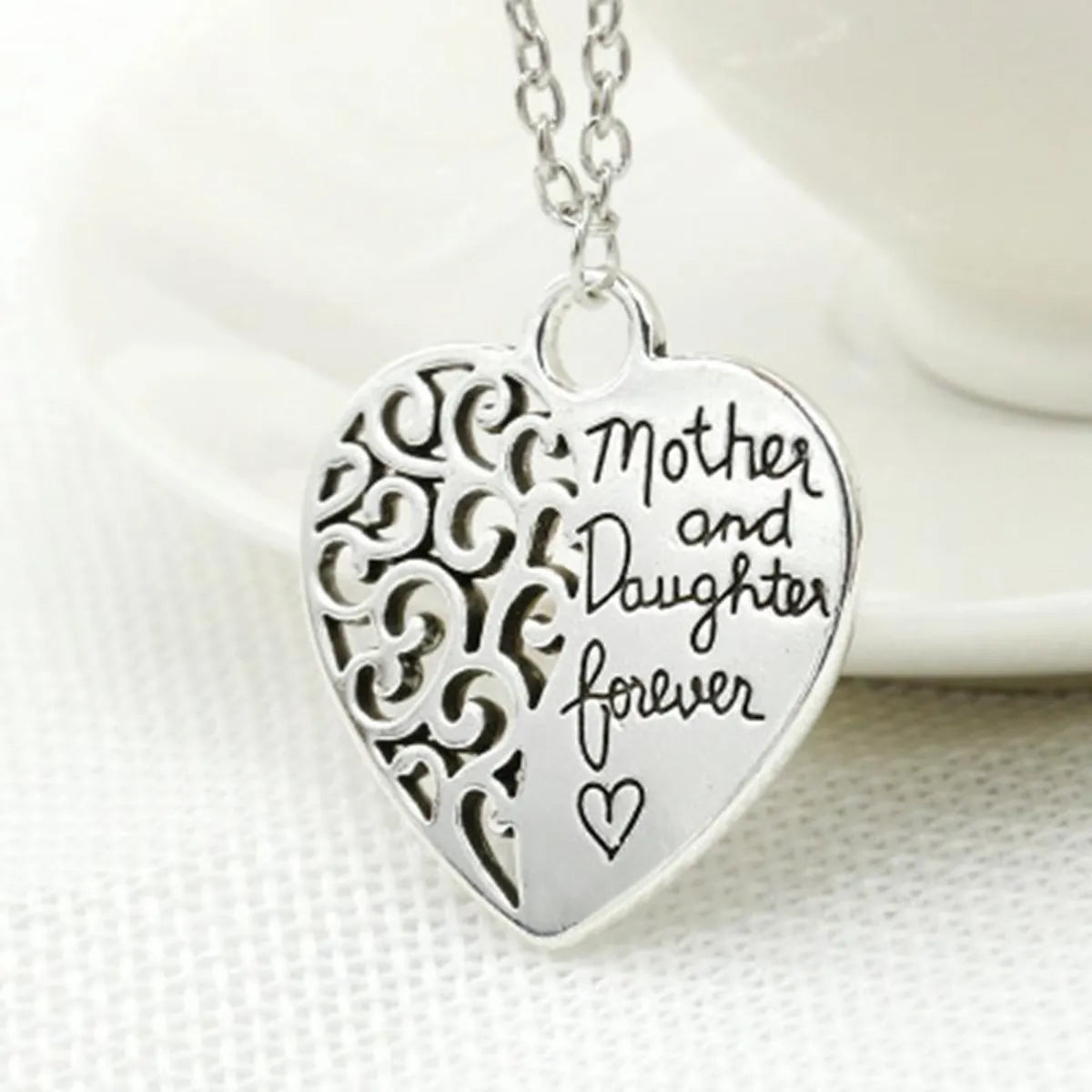 Mother And Daughter Eternal Love Necklace Female Peach Heart Necklace