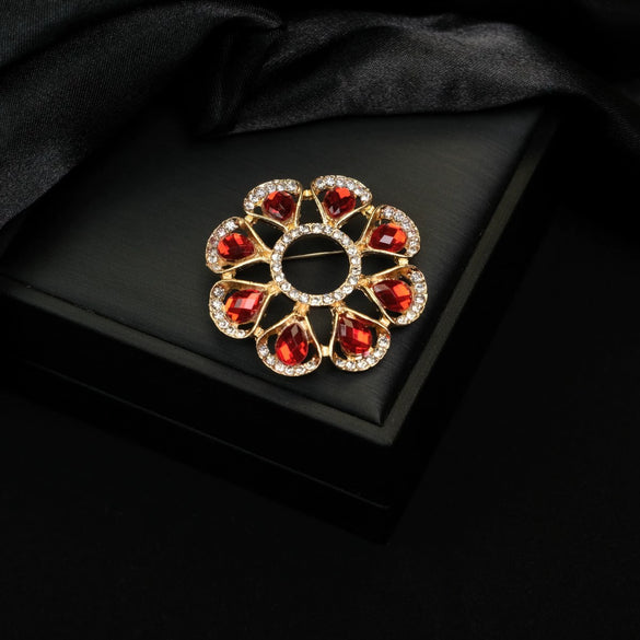 Multifunctional Rhinestone Brooch Zinc Alloy Geometric Electroplating For Women And Unisex