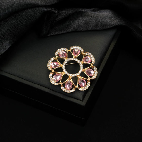 Multifunctional Rhinestone Brooch Zinc Alloy Geometric Electroplating For Women And Unisex