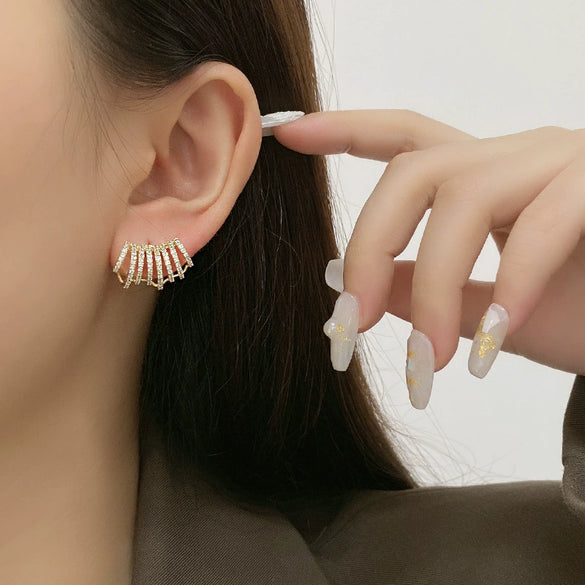 Multilayer Metal Alloy Ear Ring For Women With Electroplating Treatment Elegant Light Luxury Highend Sense