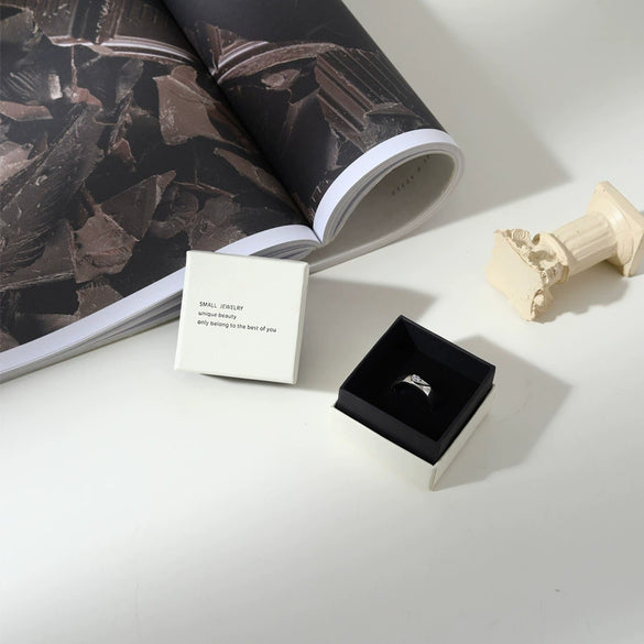 Multistyle Jewelry Packaging Box For Rings And Earrings Made Of Paper And Cardboard
