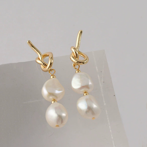 Natural Baroque Pearl Simple Retro Long Knot Slimming Earrings
