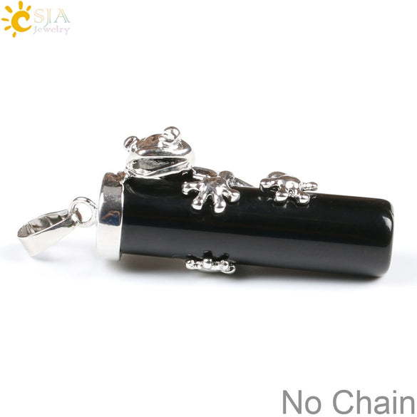 Natural Crystal Frog Pendant Necklace Minimalist Animal Zodiac Jewelry With Cute Frog Holding Crystal Column
