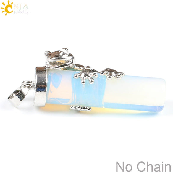 Natural Crystal Frog Pendant Necklace Minimalist Animal Zodiac Jewelry With Cute Frog Holding Crystal Column