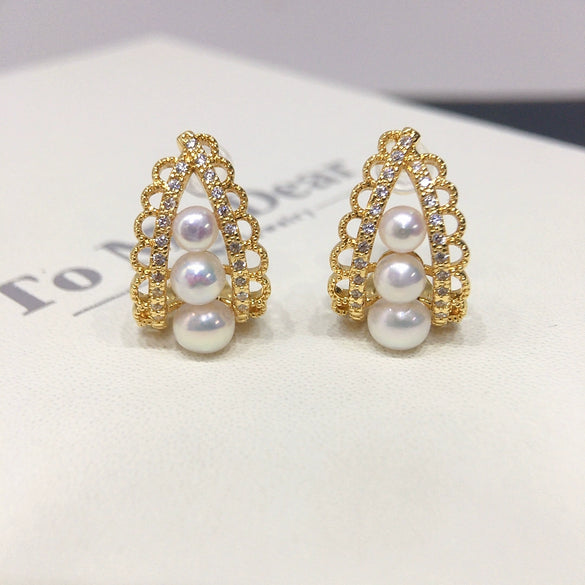 Natural Freshwater Pearl Earrings Alloy Inlaid With Artificial Gemstones And Semiprecious Stones Oblate And Flat Roundbun Round Shape French Retro Style For Women