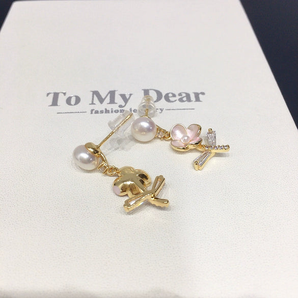Natural Freshwater Pearl Earrings For Women Alloy Inlaid With Artificial Gemstones And Semiprecious Stones Oblate Flat Round Bun Round Shape