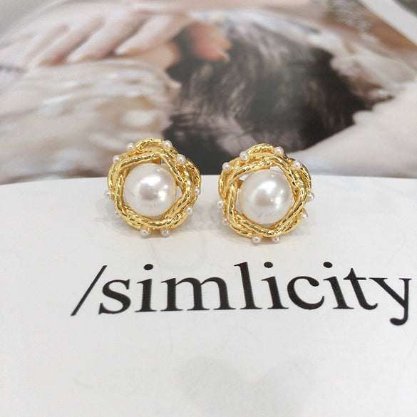 Natural Freshwater Pearl Oblate Earrings For Women Highend Elegant 18K Goldfilled Colorpreserving