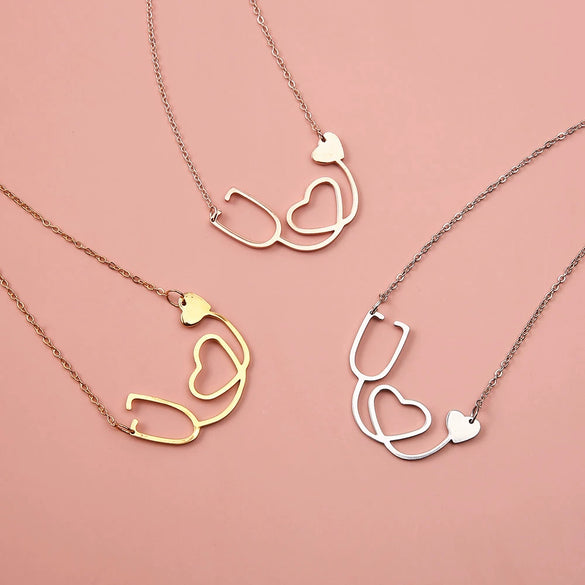 Necklace Alloy Geometric Love Hollow Pendant Electroplating Water Wave Chain Jewelry