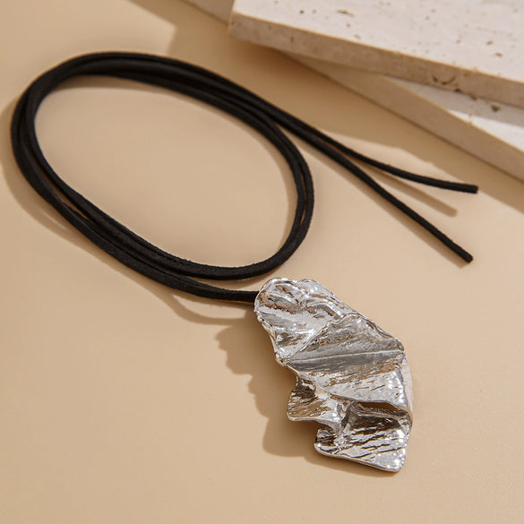 Necklace Choker Metal Alloy Velvet Geometric Asymmetrical Liquid Pleated Pendant For Women