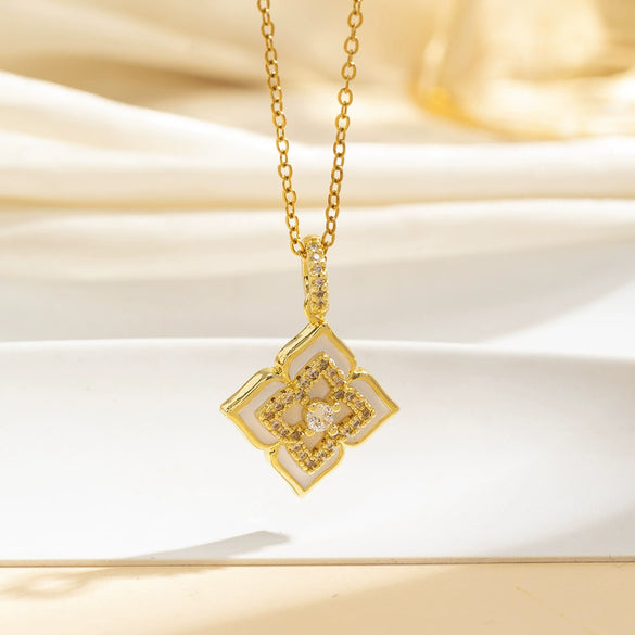 Necklace Copper Goldplated Flower Fourleaf Clover Rhombus Simple Versatile Women's O Word Chain Jewelry