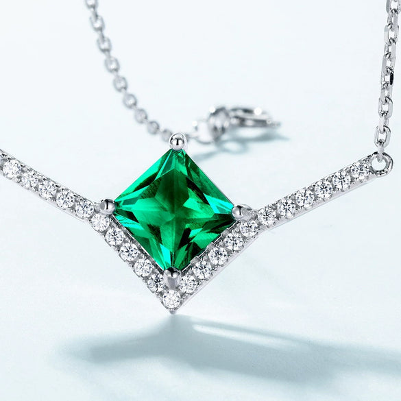 Necklace Cultivated Emerald 925 Silver Inlay Geometric Retro Elegant Women's Cross Chain