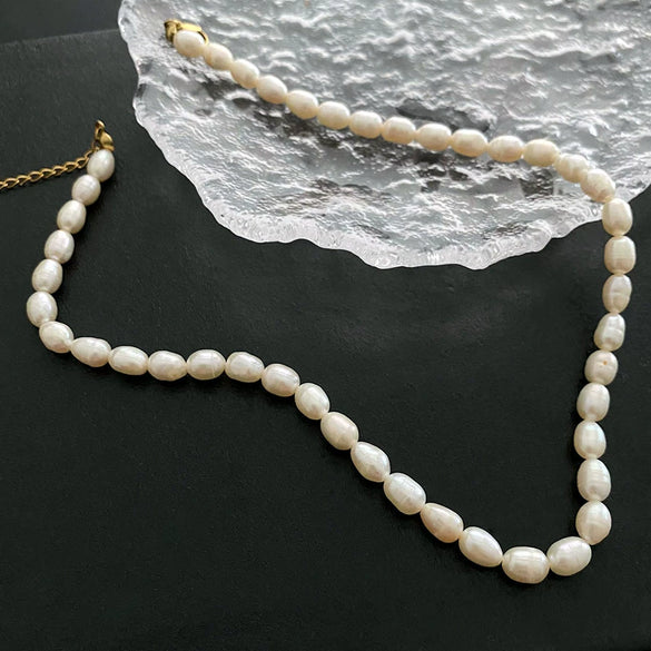 Necklace Freshwater Pearl Titanium Steel Geometric Light Luxury Electroplating Style