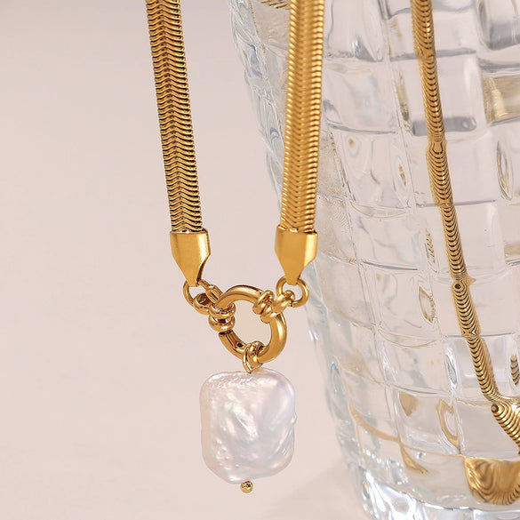 Necklace Freshwater Shell 316L Stainless Steel Electroplating Fashion Irregular Snake Bone Chain Jewelry For Women