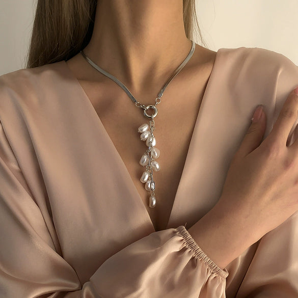 Necklace Imitation Pearl Geometric Copper Iron Electroplating Bone Chain