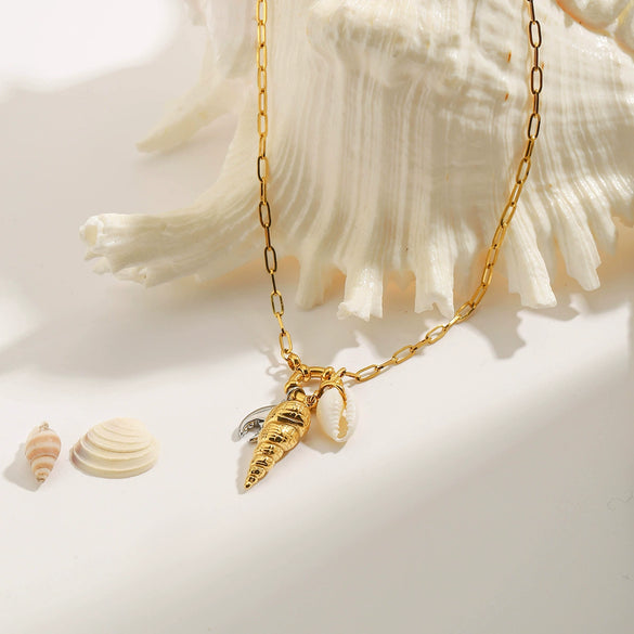 Necklace 18K Gold And Titanium Steel Conch Teeth Shell Crab Tongs Pendant Electroplated