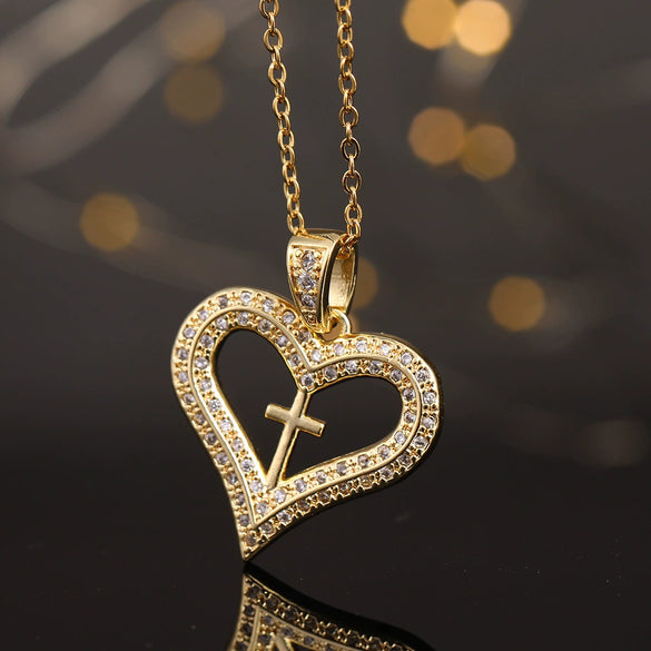 Necklace Pendant Love Cross Female Niche Design High Grade Clavicle Chain Copper Heart Shape Electroplated