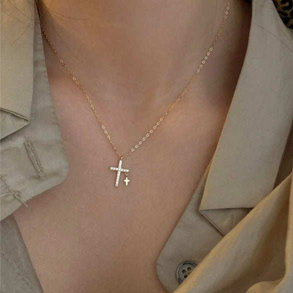 Necklace Pendant Micro Inlaid Zircon Cross Copper Alloy Geometric Electroplating For Women
