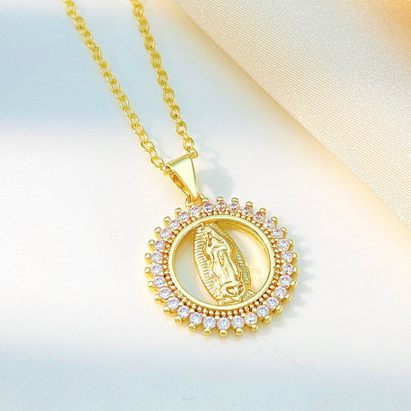 Necklace Pendant Micro Inlaid Zircon Cross Copper Alloy Geometric Electroplating For Women