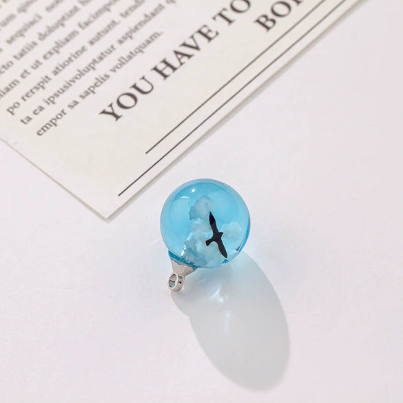Necklace Plastic Resin Transparent Spherical Luminous Flying Eagle Diy Handmade Epoxy