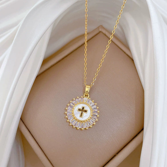 Necklace Stainless Steel Copper Geometric Light Luxury Elegant Gorgeous Cartoon Style