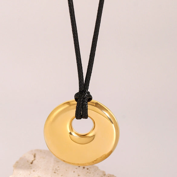Necklace Stainless Steel Geometric Round Hollow Pendant Electroplating For Women