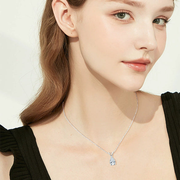 Necklace 925 Sterling Silver Pearshaped Moissanite Geometric Light Luxury Electroplated For Women