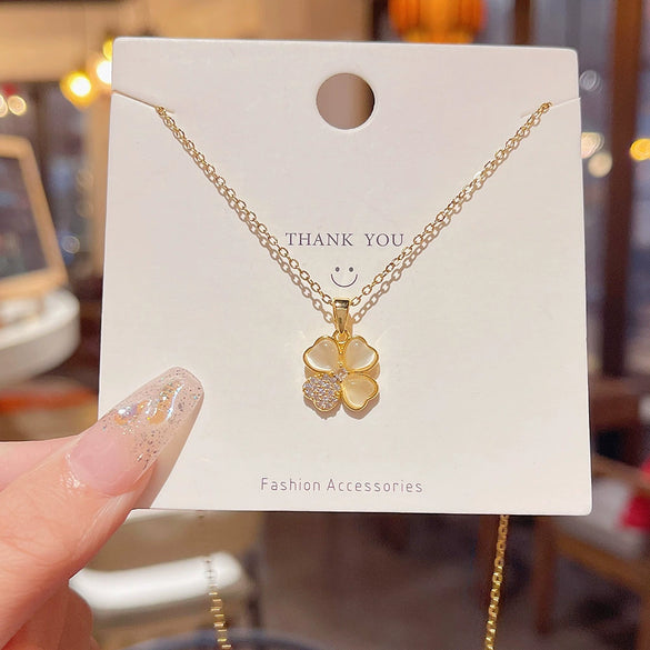 Necklace Titanium Steel Flower Pattern Mixed Gemstone Setting Zirconia Light Luxury Women's Accessories