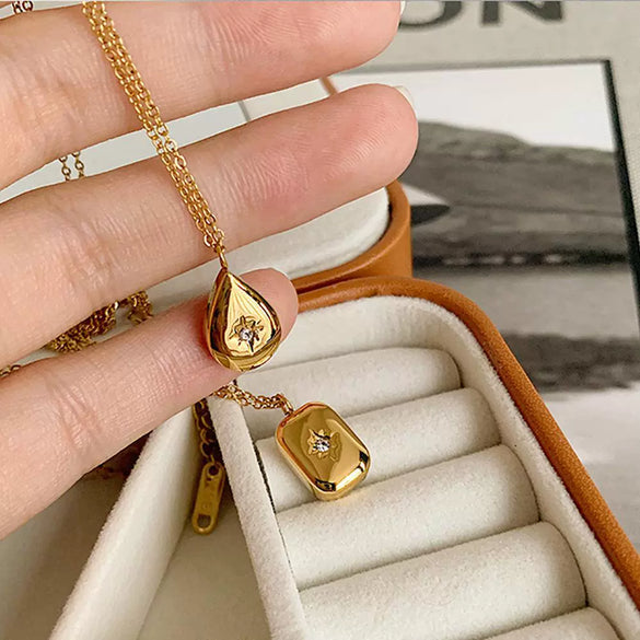 Necklace Titanium Steel Geometric Three Dimensional Water Drop Eight Awn Star Gold Plated Color Retaining Fashion Niche Personality Romantic Clavicle Chain