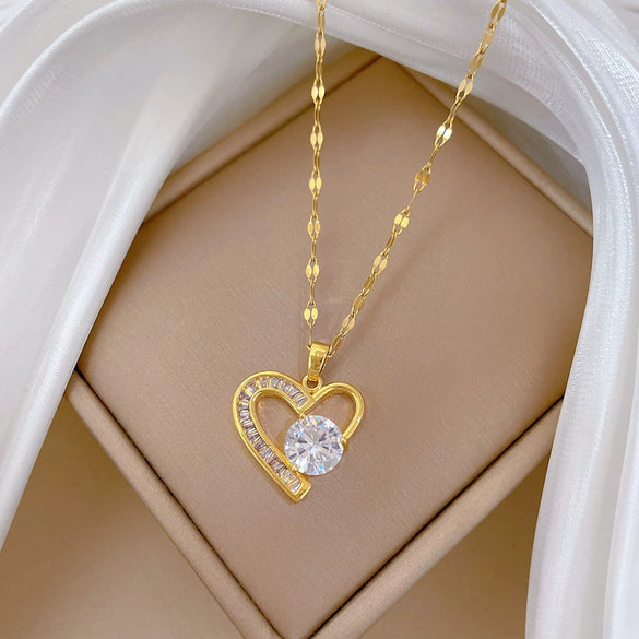Necklace Titanium Steel Heart Full Diamond Real Gold Electroplated Light Luxury Style Unisex Cartoon Geometric Accessories