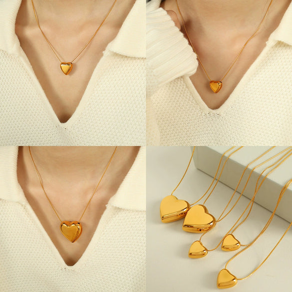 Necklace 316L Stainless Steel Heartshaped Pendant Electroplated Love Collarbone Chain
