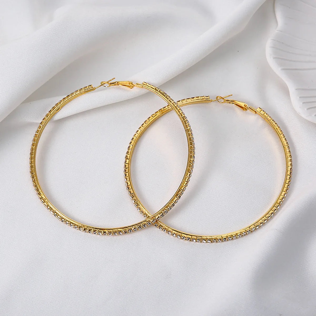 New Big Earring Exaggerated Full Diamond Geometric Circle Earrings