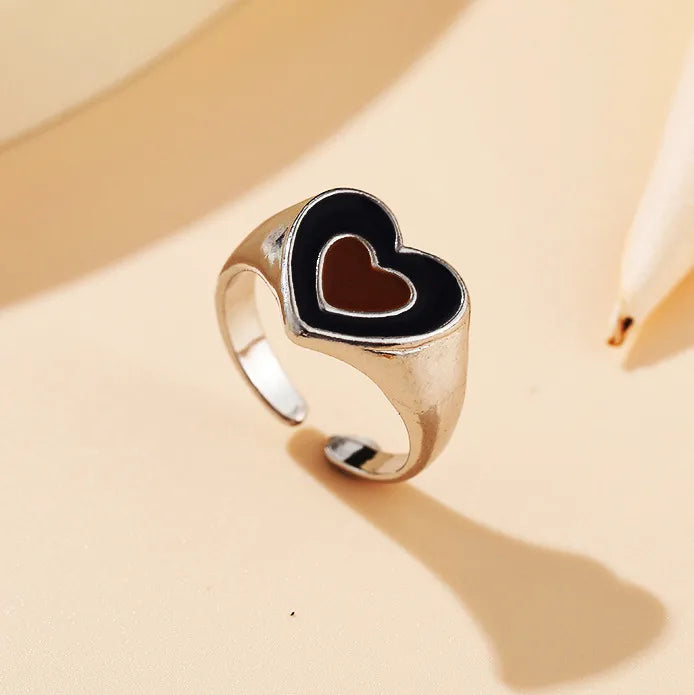 New Black And White Heart Ring Creative Geometric Oil Drop Index Finger Ring