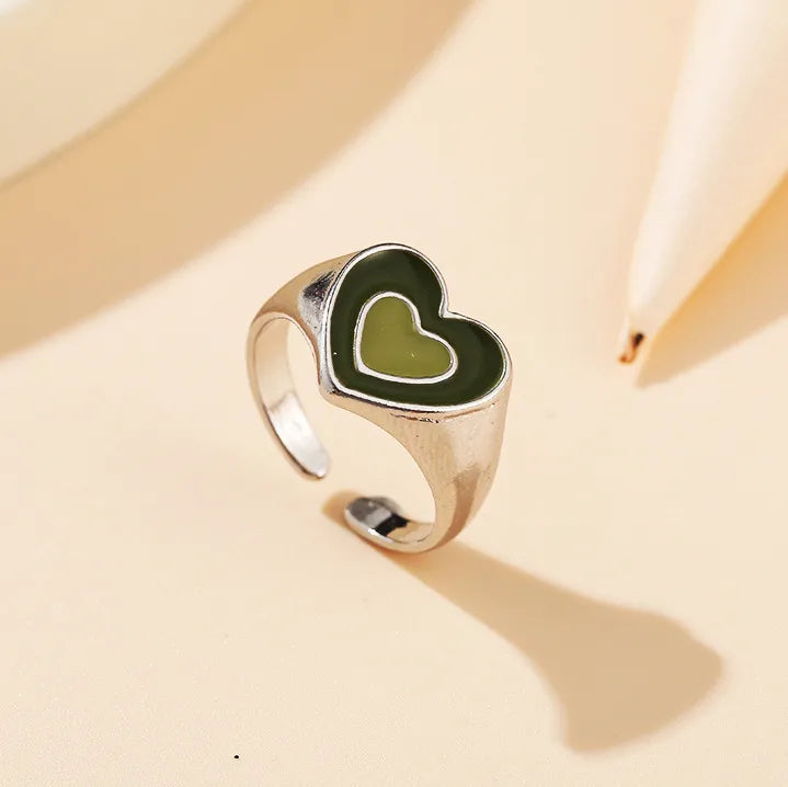 New Black And White Heart Ring Creative Geometric Oil Drop Index Finger Ring