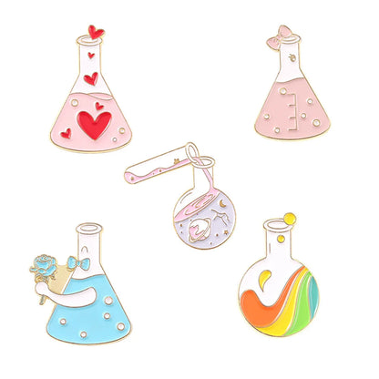 New Creative Cartoon Chemical Equipment Love Rainbow Test Tube Bottle Series Shape Dripping Brooch Bag Badge