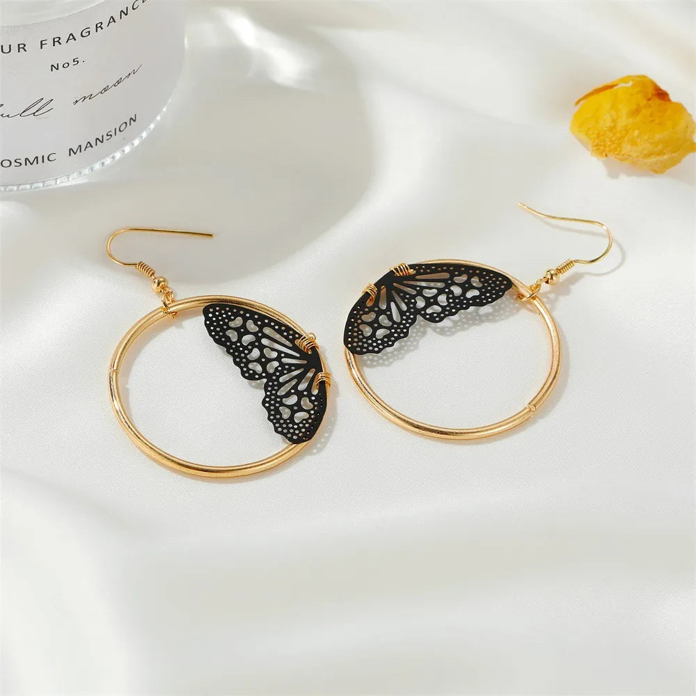 New Creative Lace Butterfly Retro Geometric Hollow Round Earrings Wholesale