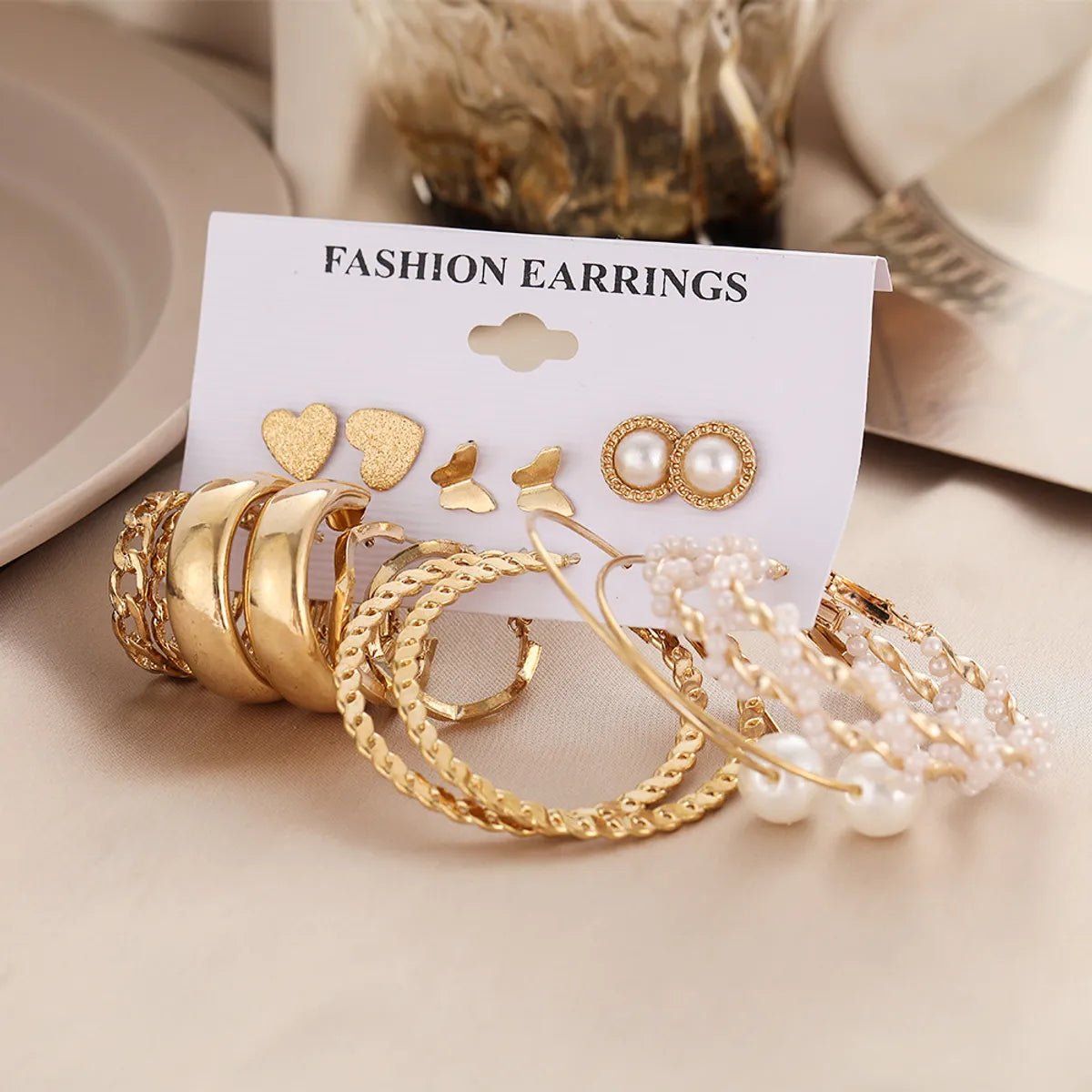 New Creative Pearl Butterfly Chain Earring Set Wholesale Nihaojewelry