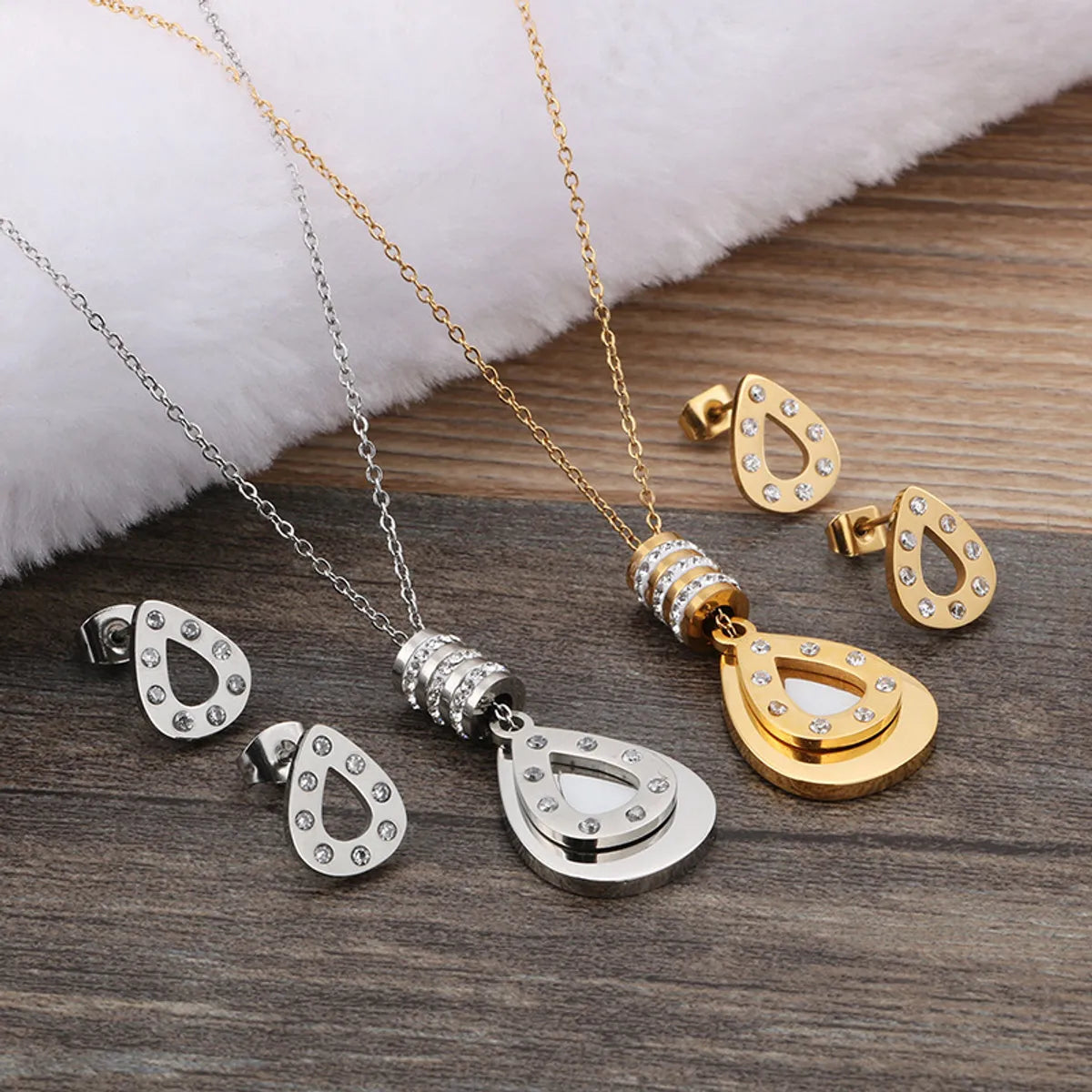 New European And American Creative Titanium Steel Drop Stick Diamond Necklace Earrings Suit Wholesale