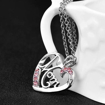 New Fashion Creative Mother'S Day Gift Mom Love Diamond Pendant Necklace Nihaojewelry Wholesale