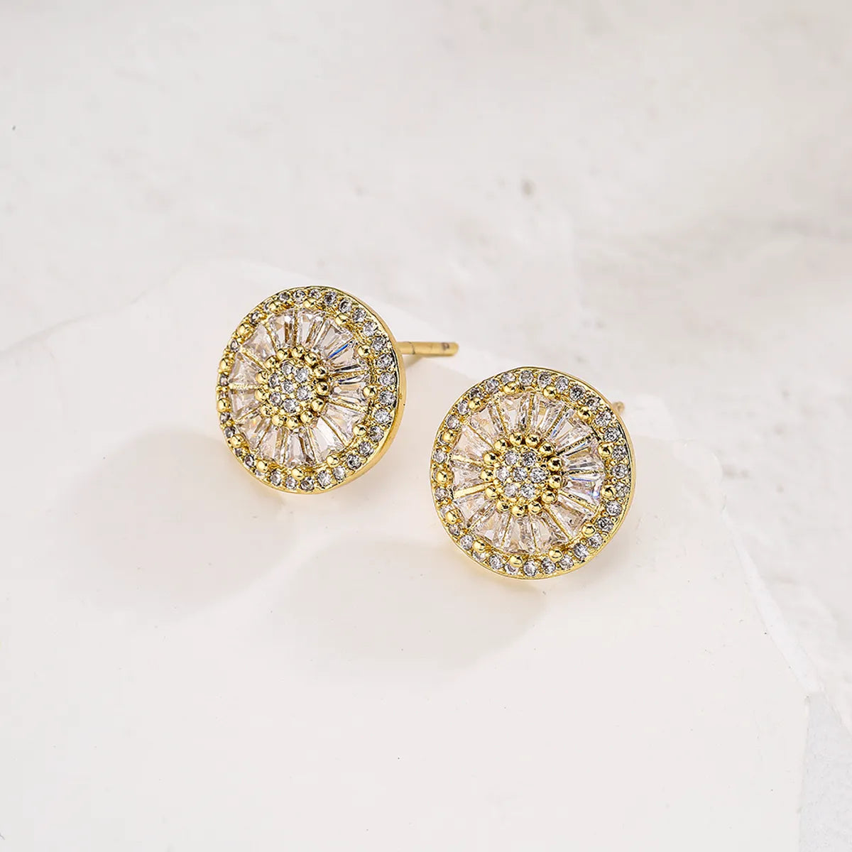 Fashion Geometric Inlaid Zircon Copper Zircon Earrings