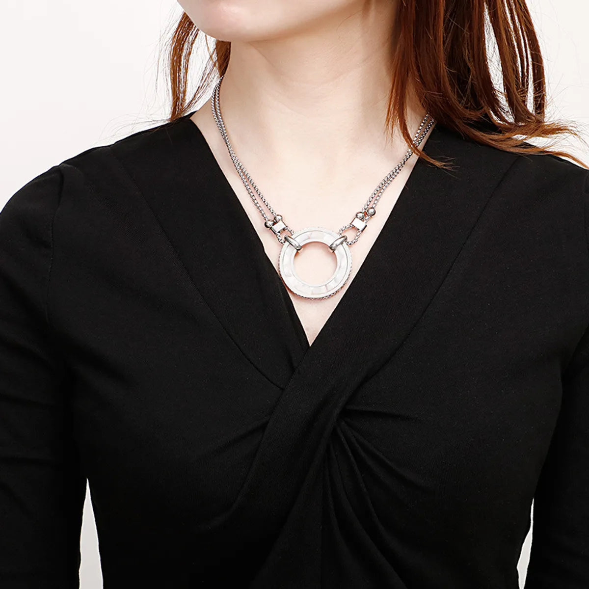 New Fashion Round Personality Female Necklace Korean Stainless Steel Diamond Double-layer Necklace