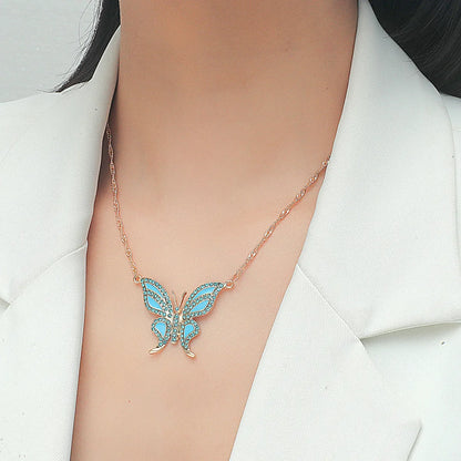 New Fashion Style Rhinestone Butterfly Pendant Necklace