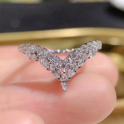 New Fashion V-shaped Micro-encrusted Zircon Female Princess Copper Ring