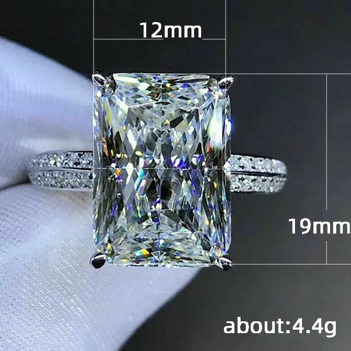 New Inlaid Super Large Zircon Ring Simple Ladies Ring Copper Jewelry Wholesale