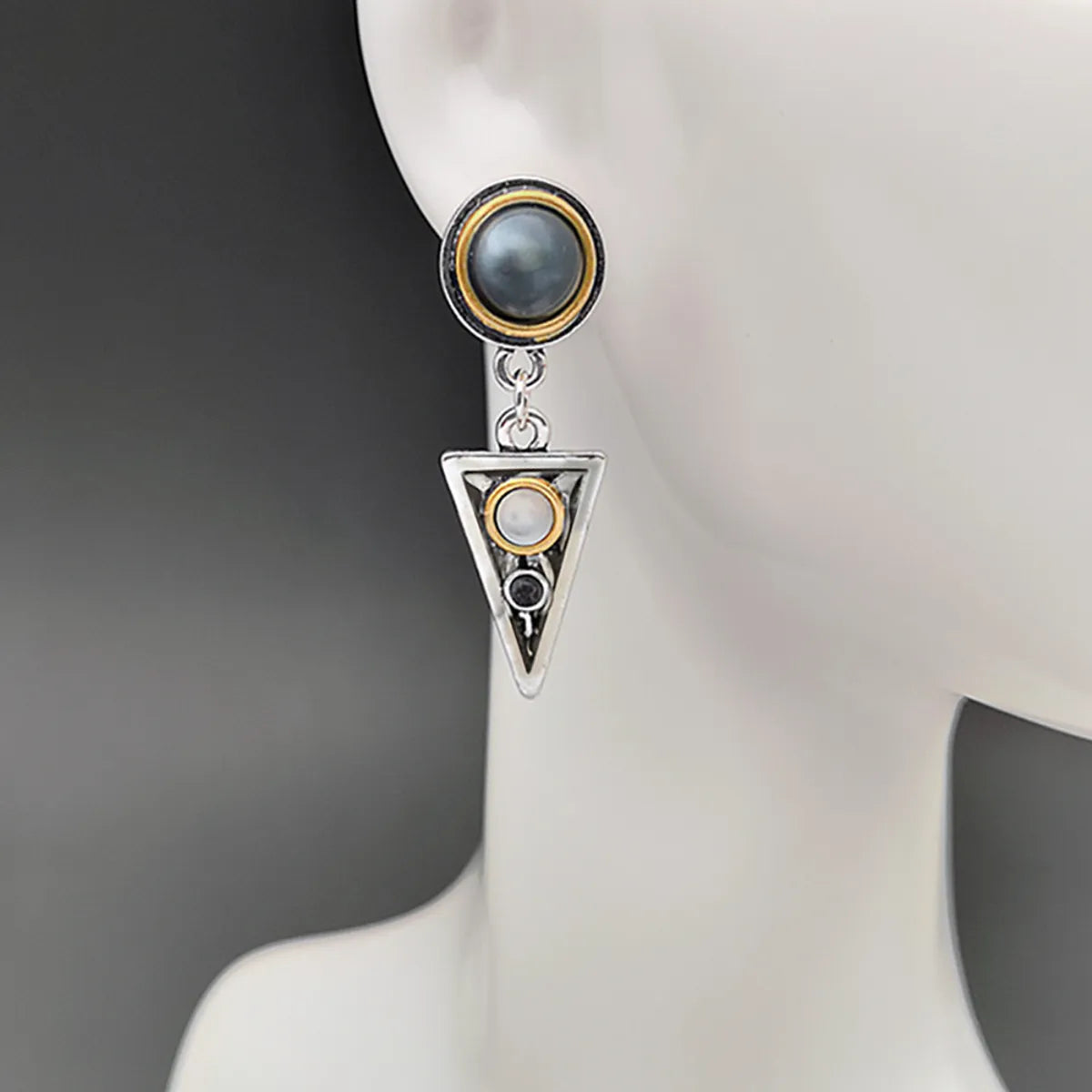 New Korean Fashion Creative Triangle Inlaid Pearl Shell Moonstone Earrings Female