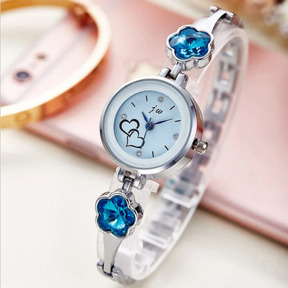 Simple Style Heart Shape Jewelry Buckle Quartz Women'S Watches