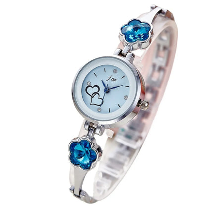 Simple Style Heart Shape Jewelry Buckle Quartz Women'S Watches