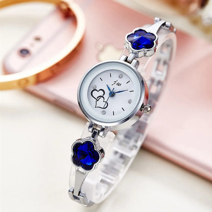 Simple Style Heart Shape Jewelry Buckle Quartz Women'S Watches